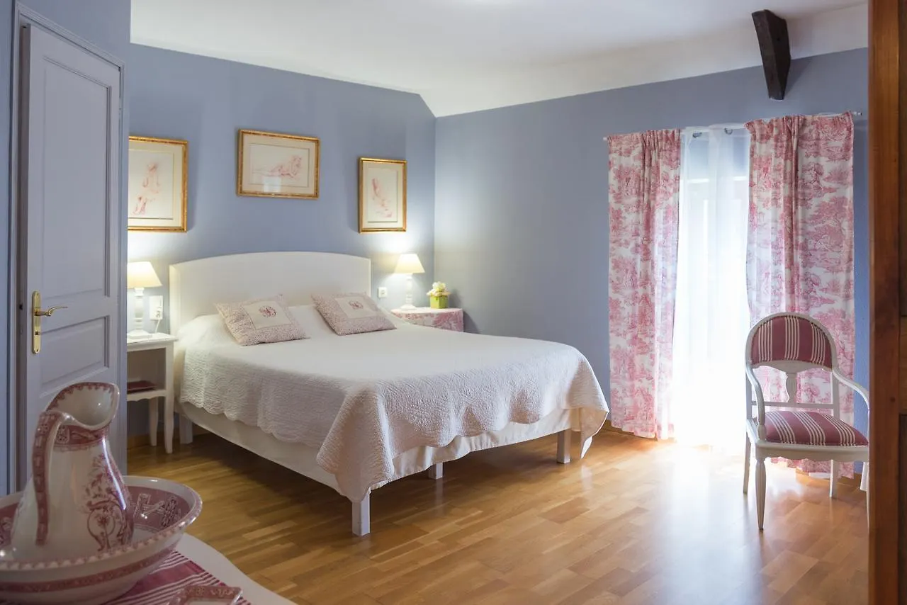 ***  La Jouvenelle Bed & Breakfast Aucey-la-Plaine France