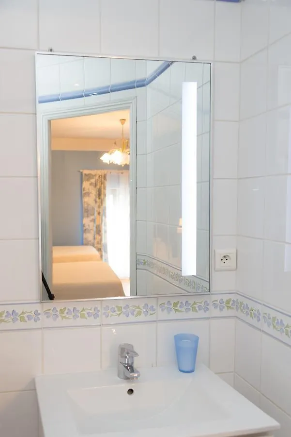 La Jouvenelle Bed & Breakfast Aucey-la-Plaine 3*,